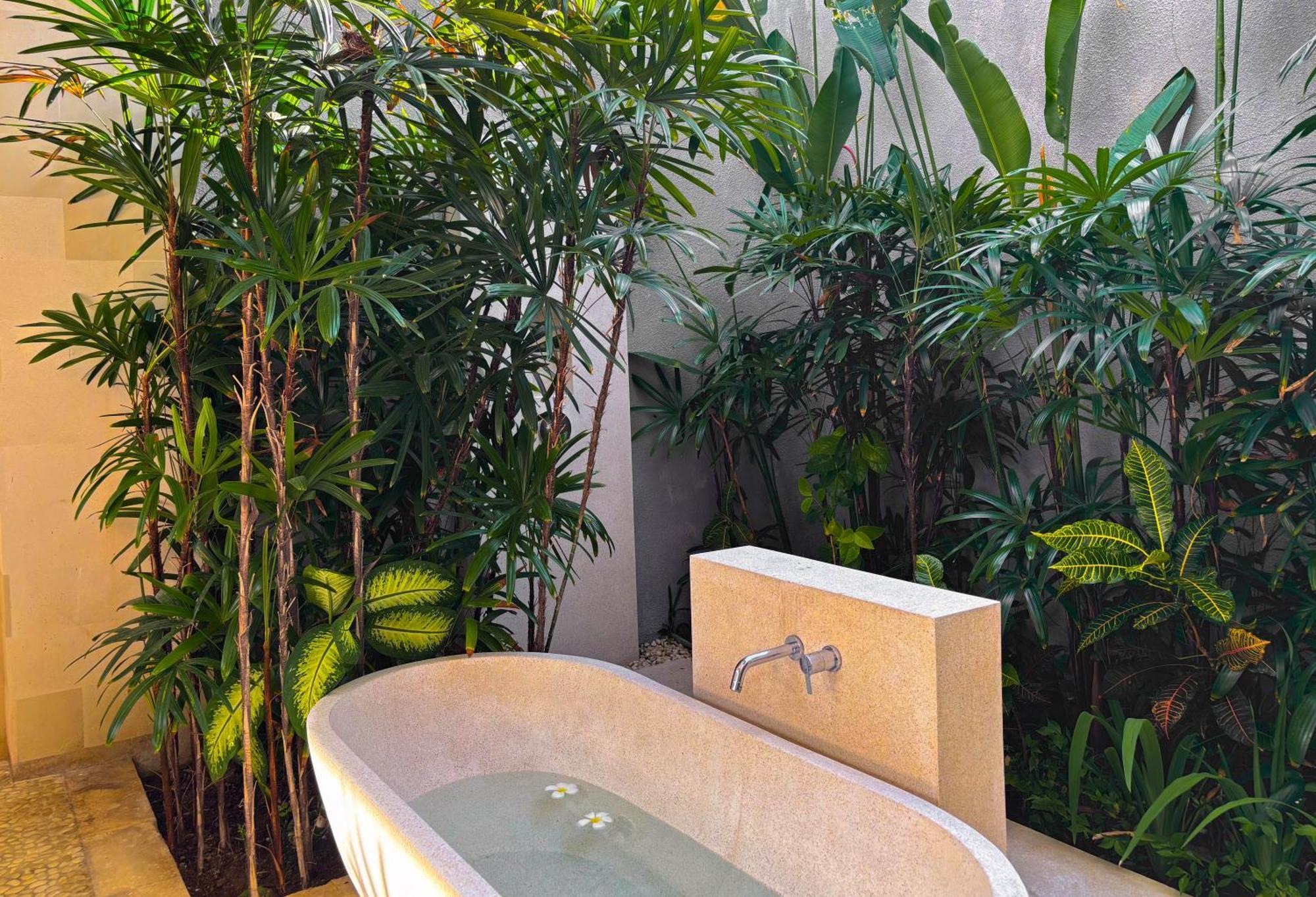 Nyaman Villas Seminyak Ngoại thất bức ảnh