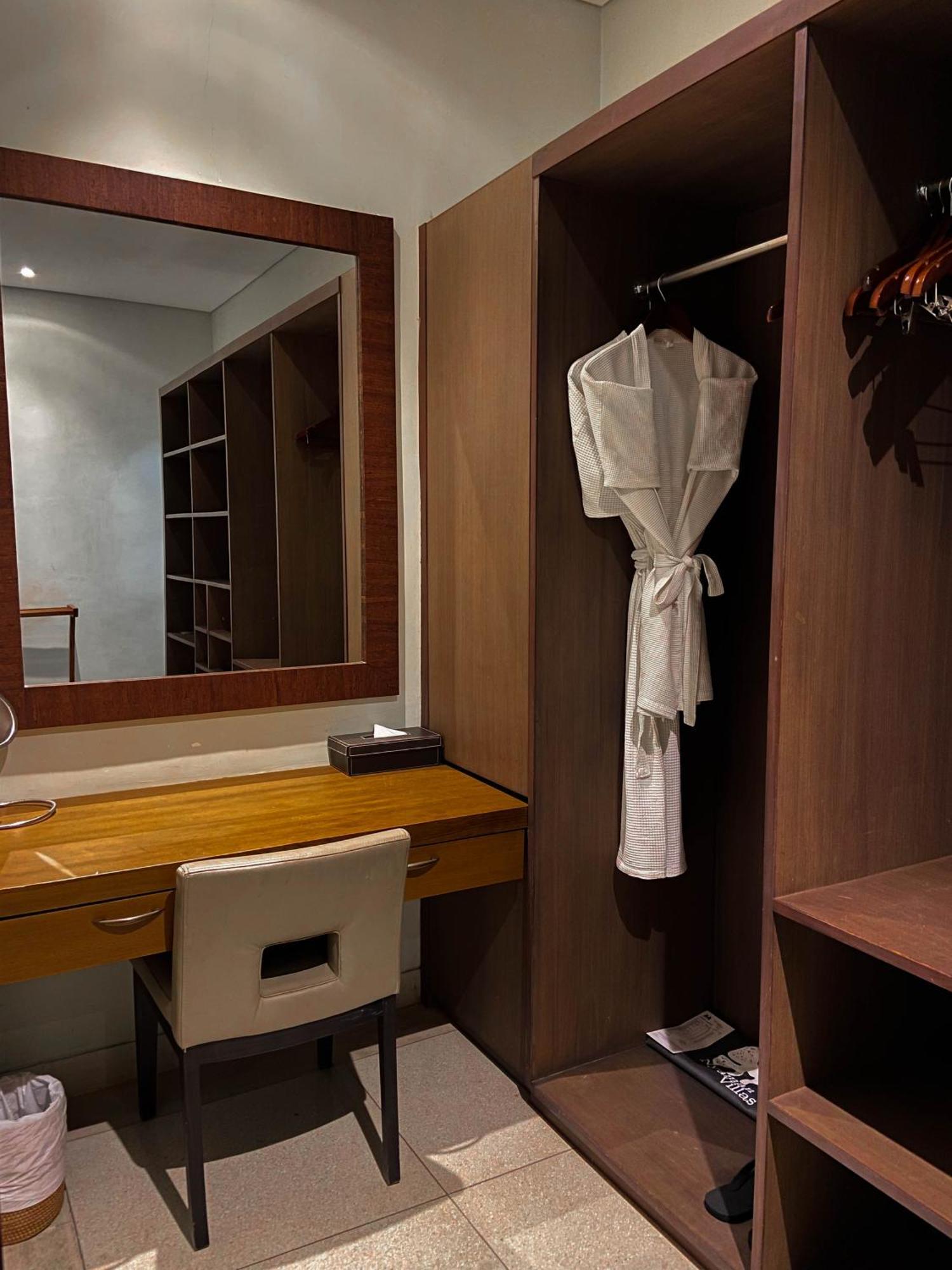 Nyaman Villas Seminyak Ngoại thất bức ảnh