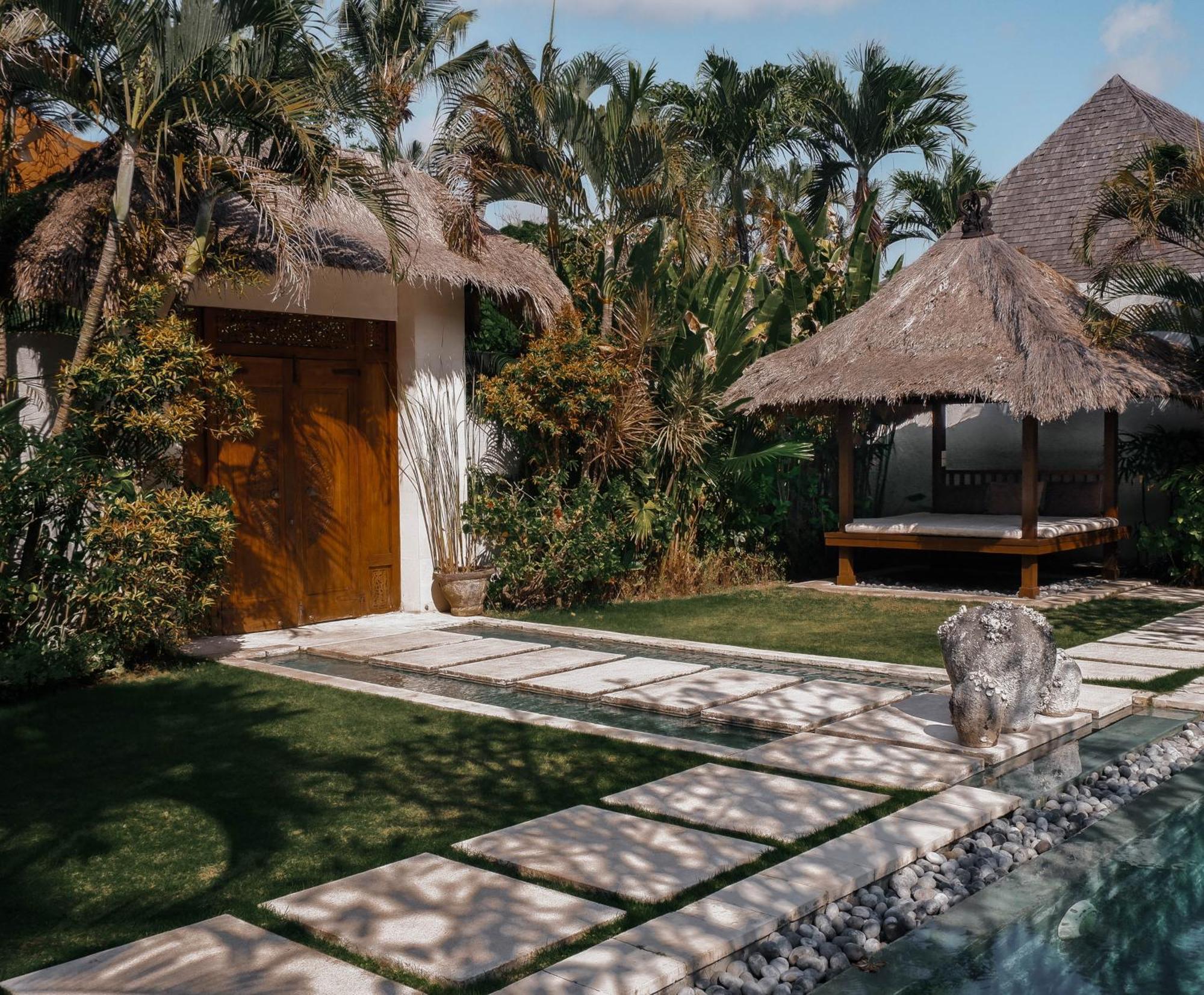 Nyaman Villas Seminyak Ngoại thất bức ảnh
