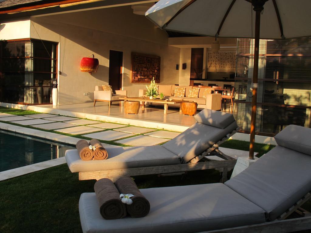 Nyaman Villas Seminyak Ngoại thất bức ảnh